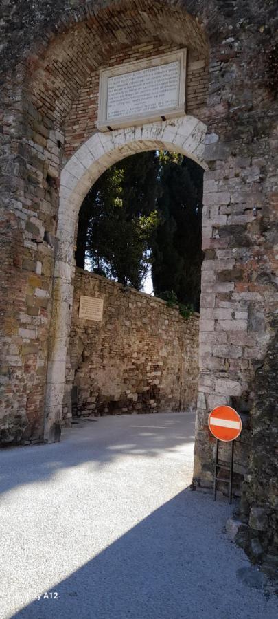 شقة La Casa Dei Bersaglieri بيرودجا المظهر الخارجي الصورة